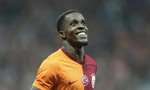 Turquie : Wilfried Zaha signe un doublé et offre la victoire à Galatasaray