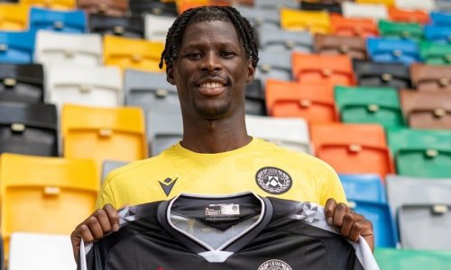 Udinese présente officiellement Bayo vakoun