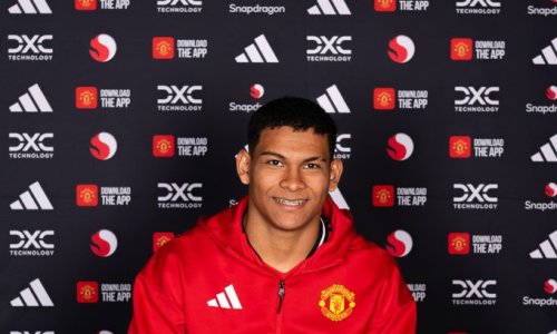 Un latéral gauche Paraguayen débarque à Manchester United