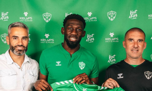 Un néo-Congolais renforce la défense des Verts