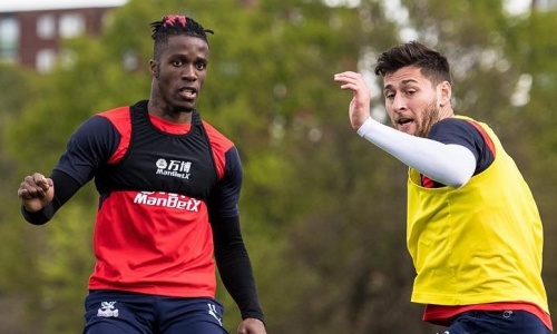 Vidéo : Zaha sans pitié avec ses coéquipiers à l'entrainement