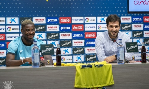 Villarreal : Serge Aurier présenté officiellement