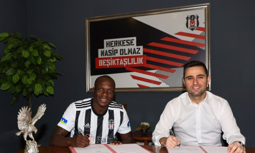 Vincent Aboubakar signe son retour en Turquie