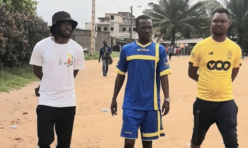 Visite surprise de Gervinho au staff technique de son club