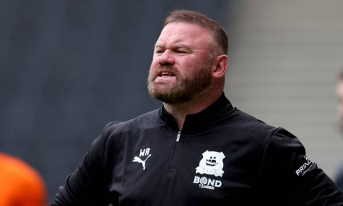 Wayne Rooney viré par Plymouth Argyle