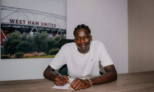 West Ham recrute Mohamadou Kanté et le prête en Ligue 2 Française