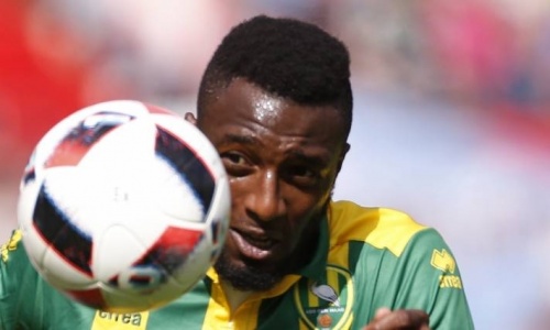 Wilfried Kanon immortalise DJ Arafat sur son maillot