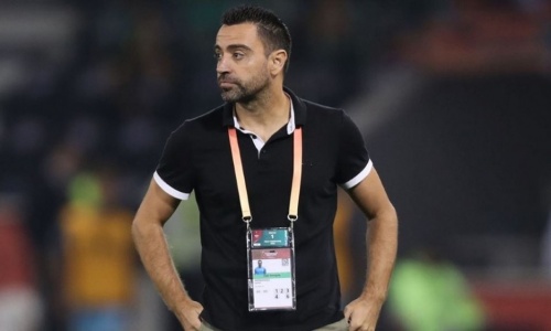 Xavi contracte le coronavirus