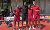 Yaya Touré assiste à l’entrainement de Liverpool sur invitation de Sadio Mané