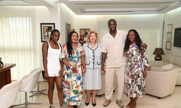 Yaya Touré et sa famille reçus par la Première Dame Dominique Ouattara