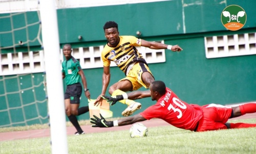 Yessoh Kisito offre le duel des Académiciens aux Mimos