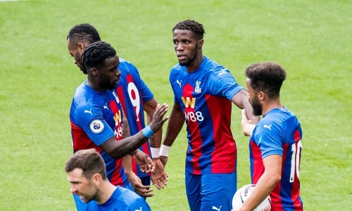 Zaha frappe de nouveau (vidéo)